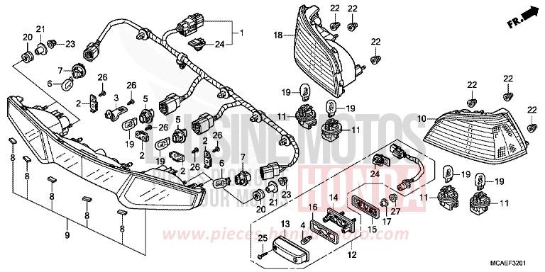 FEUX COMBINES ARRIERE (GL1800C/D/E/F/G/H) de Gold Wing GRAPHITE BLACK (NHB01) 2012